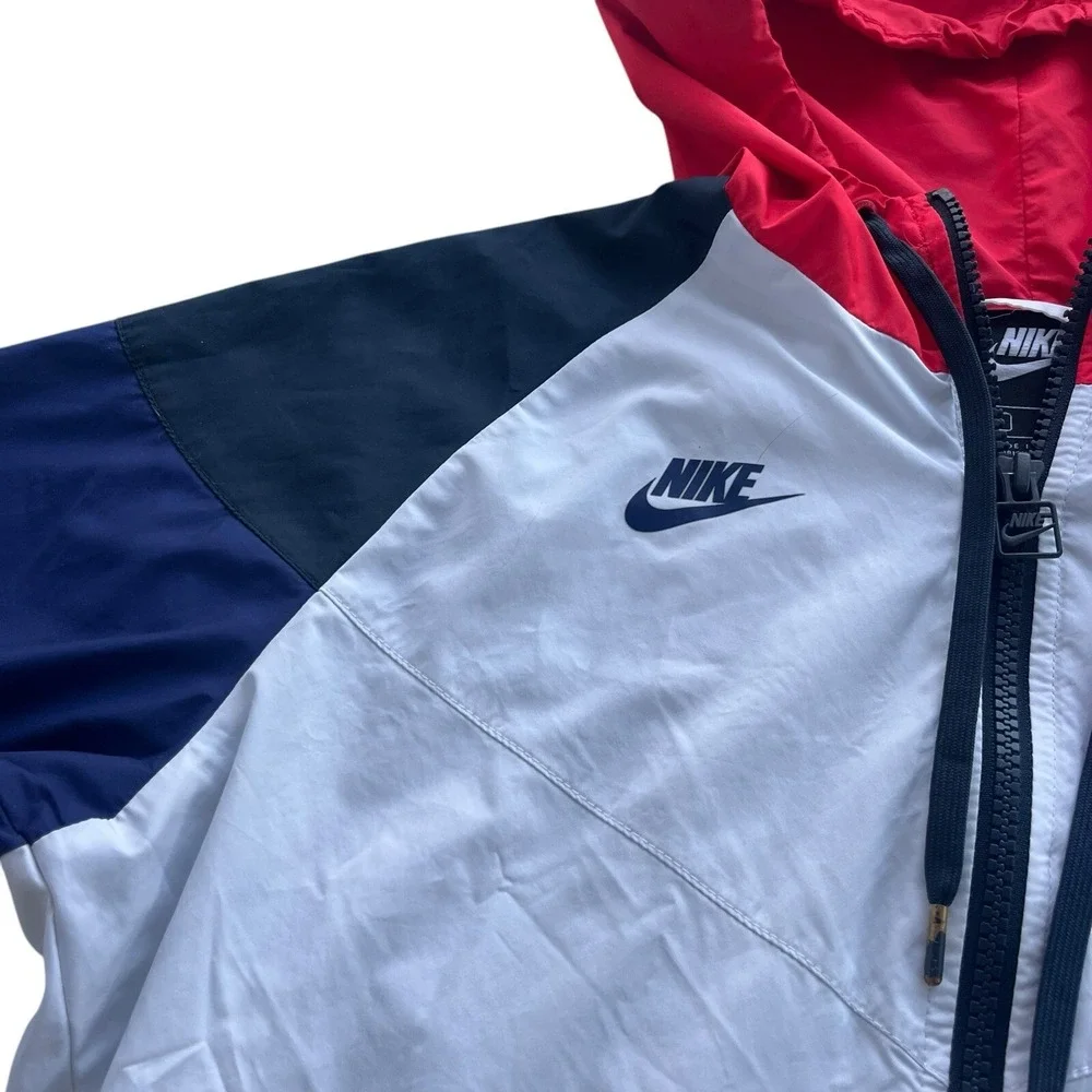 Nike Women S Red White Blue Team USA Soccer Windrunner FullZip Jacket CI8407-100